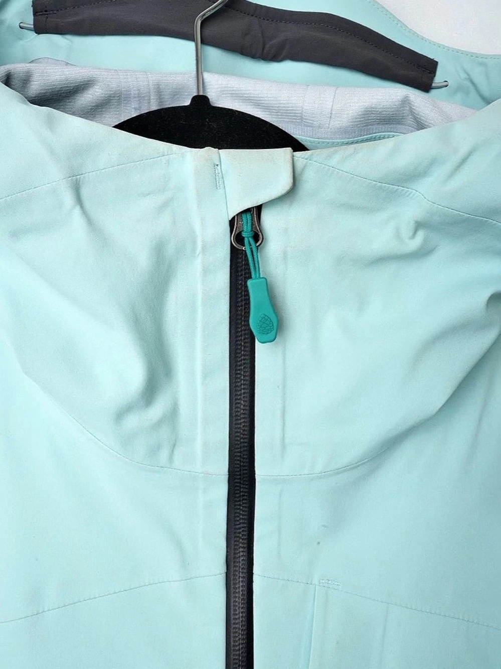 Stio Women's Shell Jacket - Picture 5 of 10